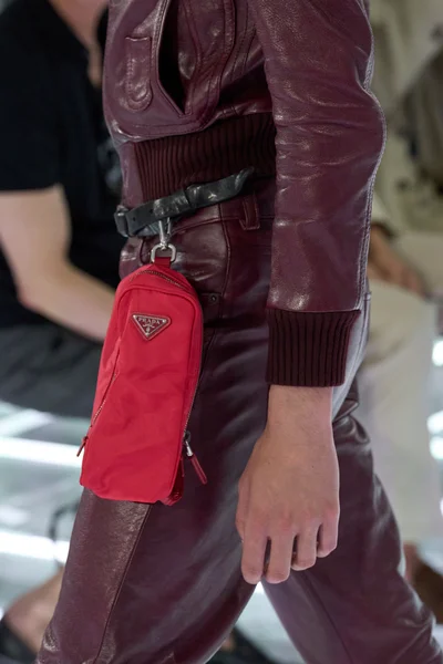 Look 33